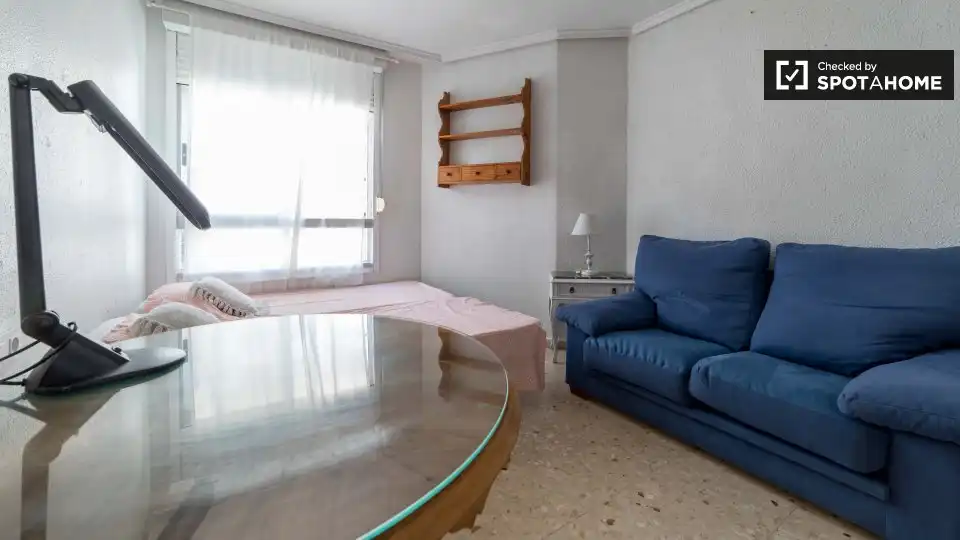 Sala de estar de Piso de alquiler en Valencia con Aire acondicionado, Calefacción y Amueblado
