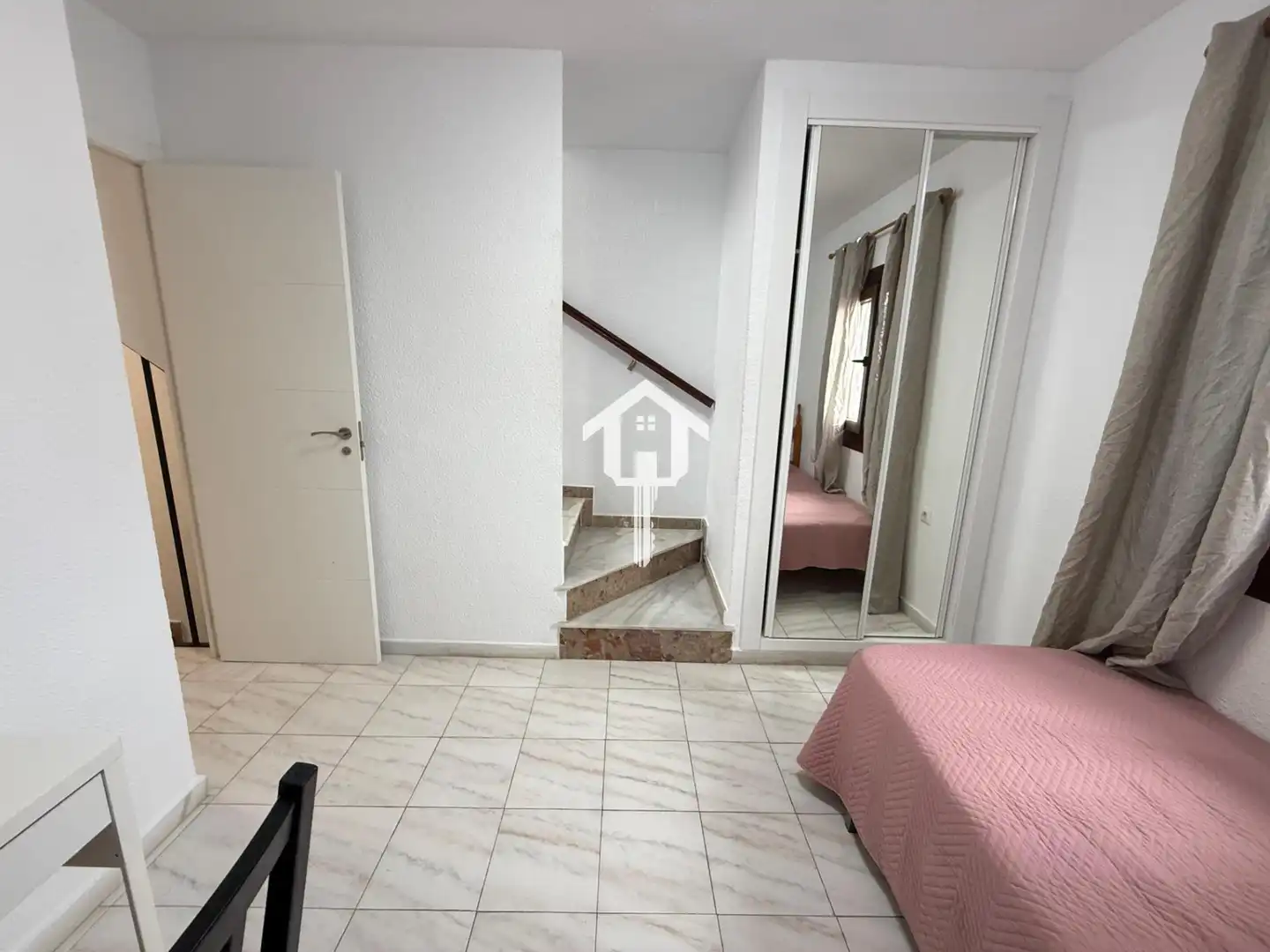 Dúplex en venta en Torrevieja con Aire acondicionado, Terraza y Amueblado