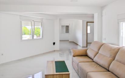 Sala d'estar de Pis en venda en Canet d'En Berenguer amb Aire condicionat i Calefacció