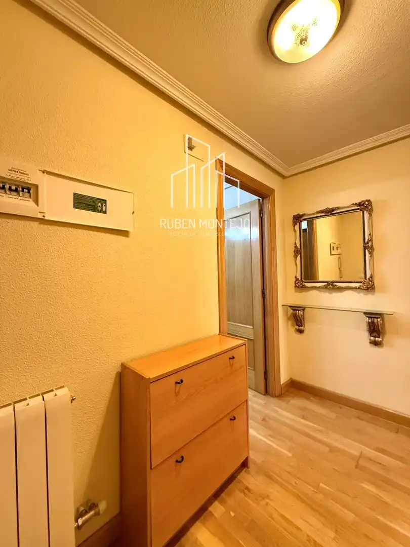 Bedroom of Flat for rent in Salamanca  with Heating, Terrace and Furnished
