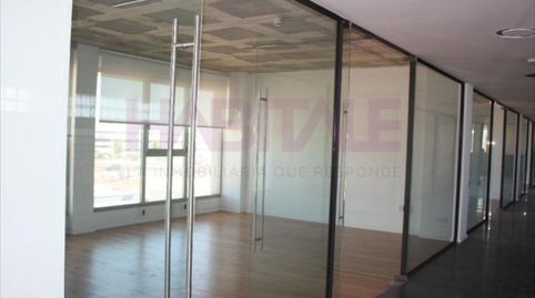 Foto 5 von Büro zur Miete in Godelleta, Valencia