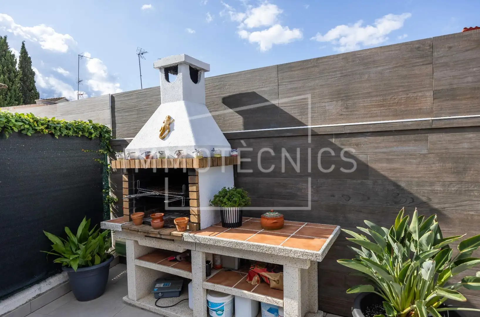 Terrassa de Casa o xalet en venda en Pineda de Mar amb Aire condicionat, Calefacció i Jardí privat