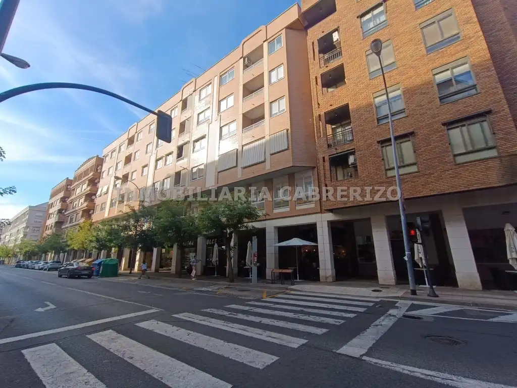 Vista exterior de Pis en venda en San Adrián 