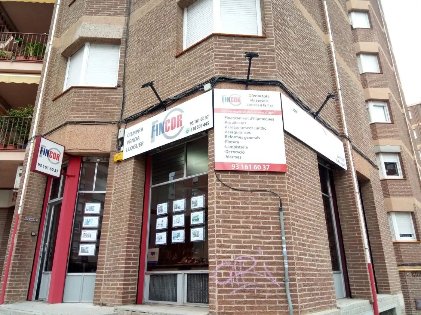 Detached homes for sale in Sabadell  with Air Conditioner, Heating and Storage room