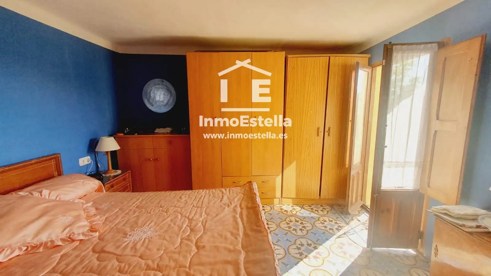 Vista exterior de Casa adosada en venta en Allo con Calefacción, Jardín privado y Terraza