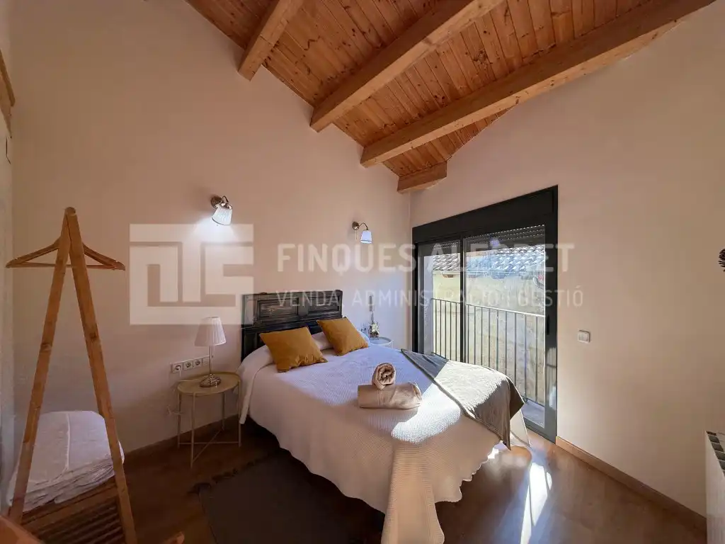 Dormitori de Casa o xalet en venda en Tremp
