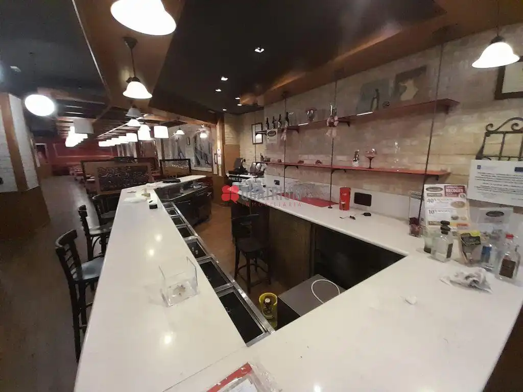 Local comercial de lloguer a De Villagarcía, imagen 15