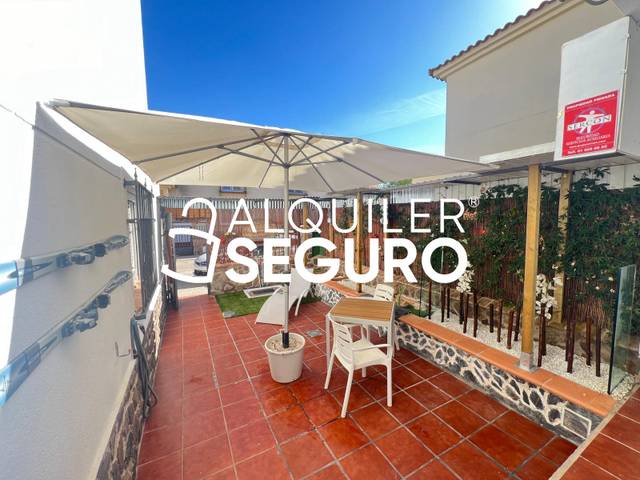 Casa-chalet en Alquiler en Zanja en Mascaraque