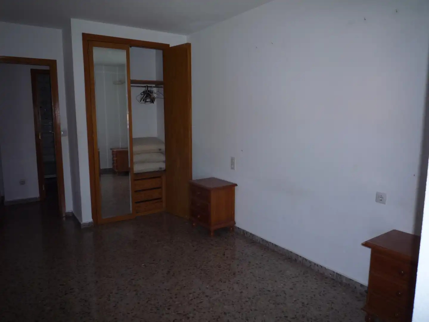 Schlafzimmer von Wohnungen zur Miete in Albacete mit Klimaanlage, Heizung und Terrasse