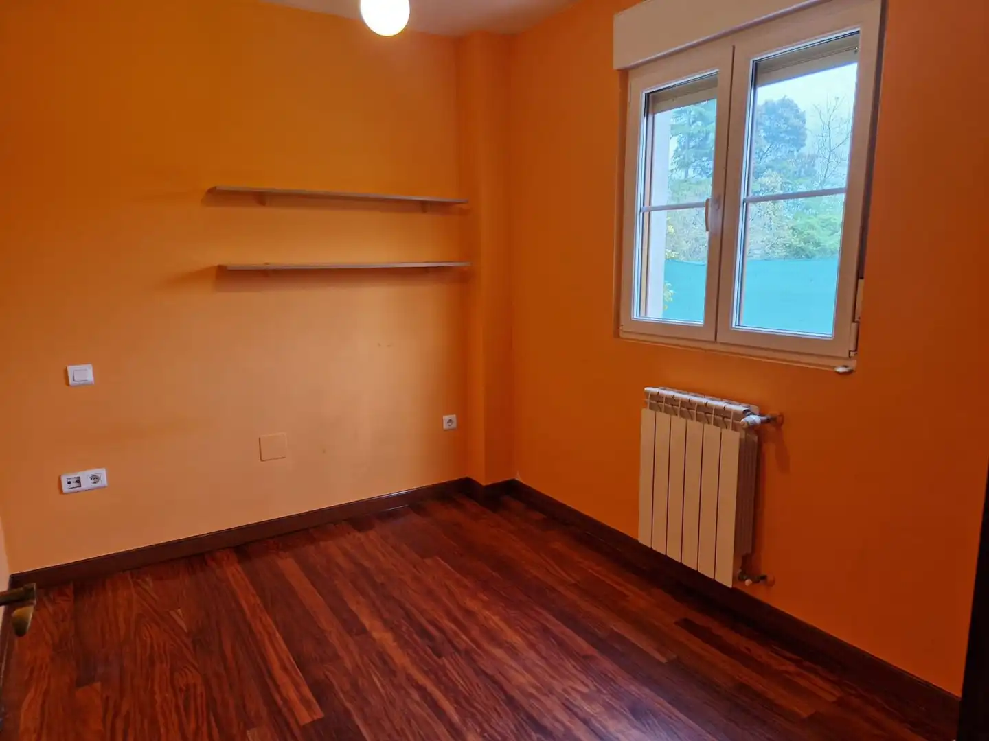 Habitación de Casa o chalet en venta en Reocín con Calefacción, Jardín privado y Terraza