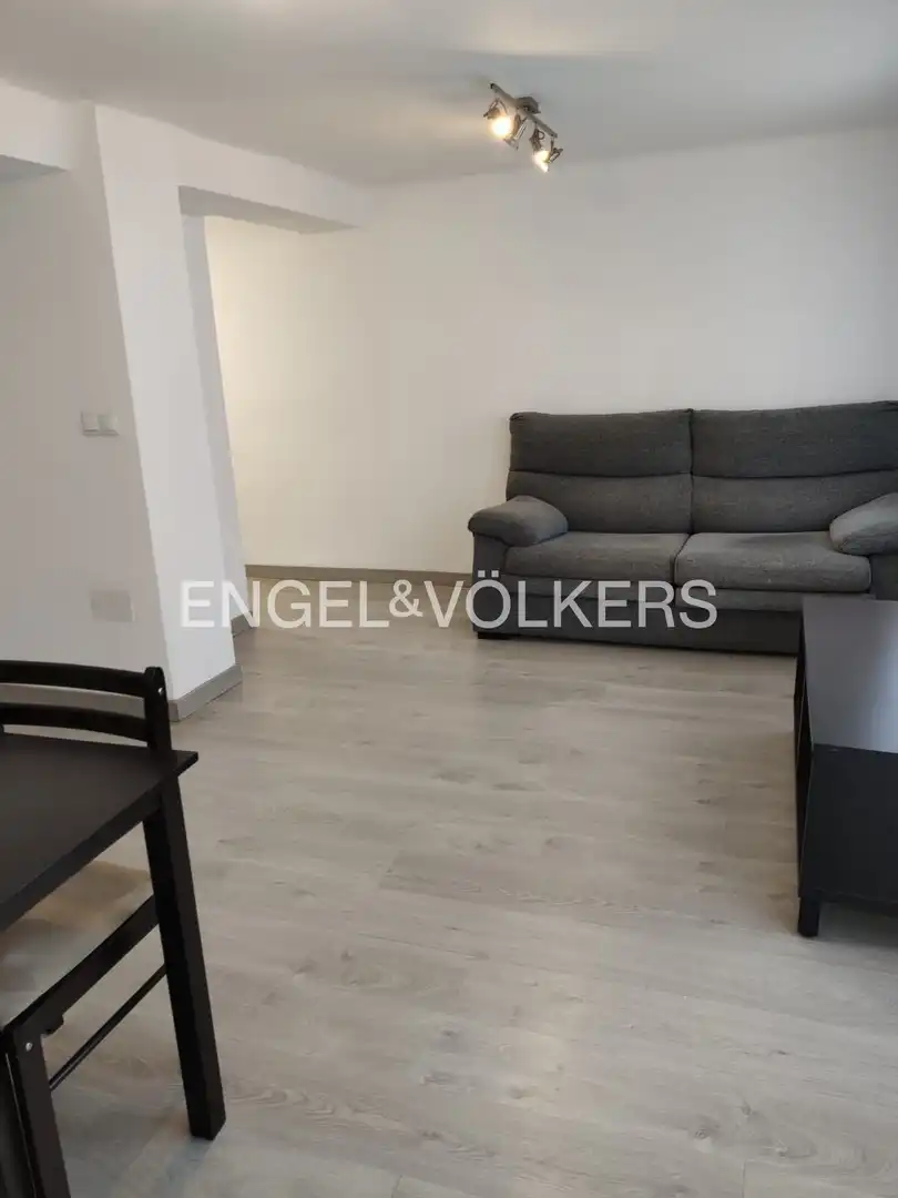 Sala de estar de Piso en venta en Madrid con Calefacción y Parquet