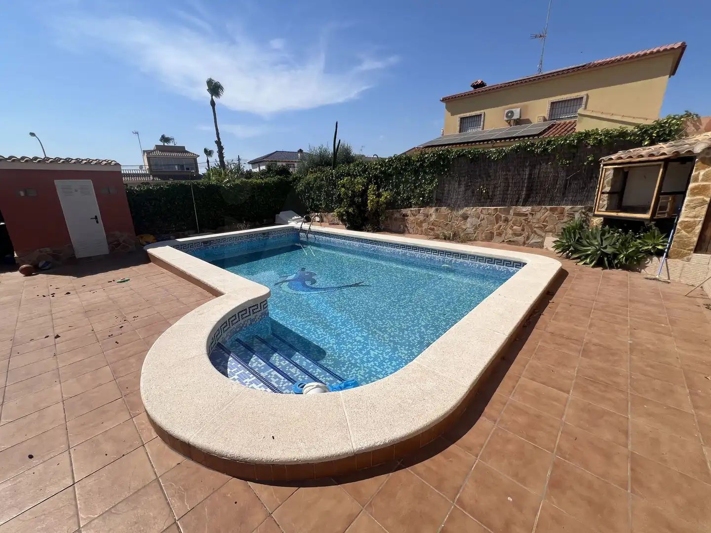 Swimming pool of Houses for sale in Torrevieja  with Air Conditioner, Heating and Terrace