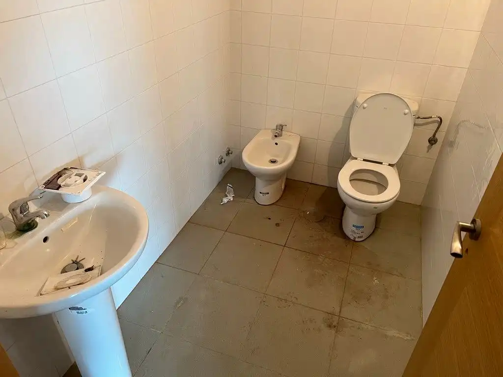 Bathroom of Industrial buildings for sale in Sada (A Coruña)
