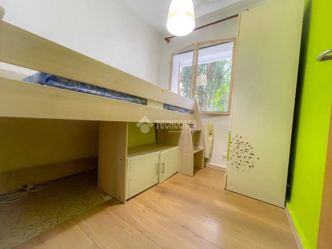 Habitación de Piso en venta en Guadarrama con Calefacción, Terraza y Piscina comunitaria