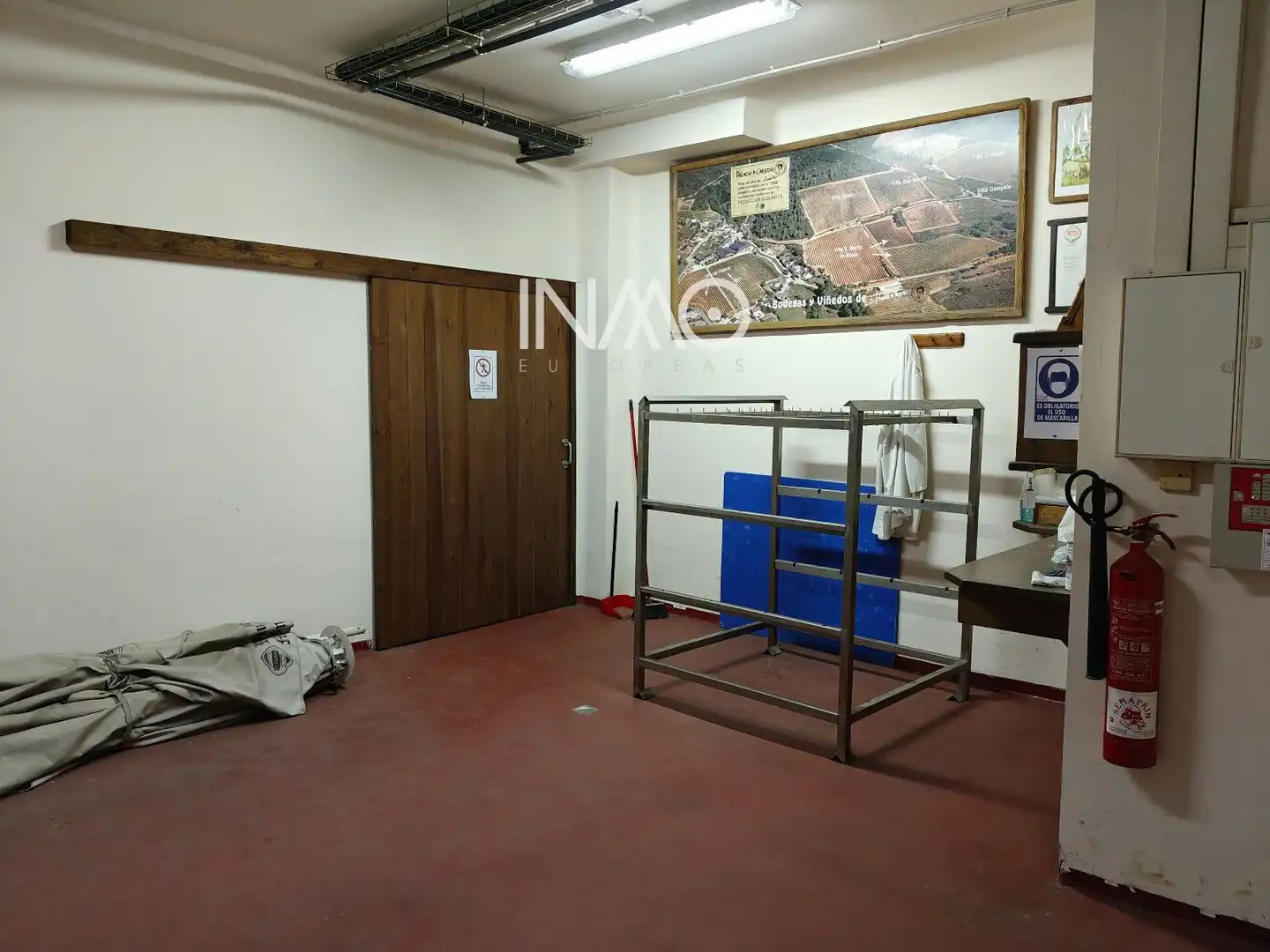 Local de alquiler en Rubí con Aire acondicionado y Amueblado