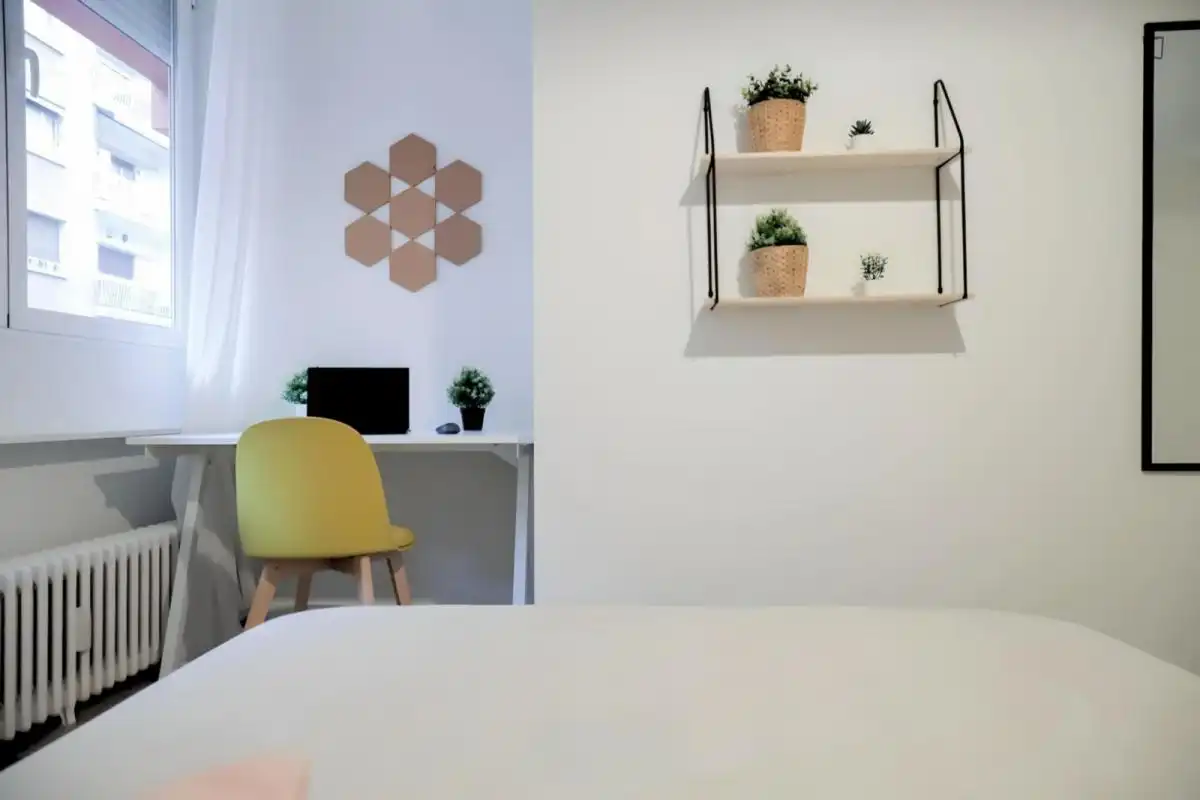 Zimmer in Gaztambide