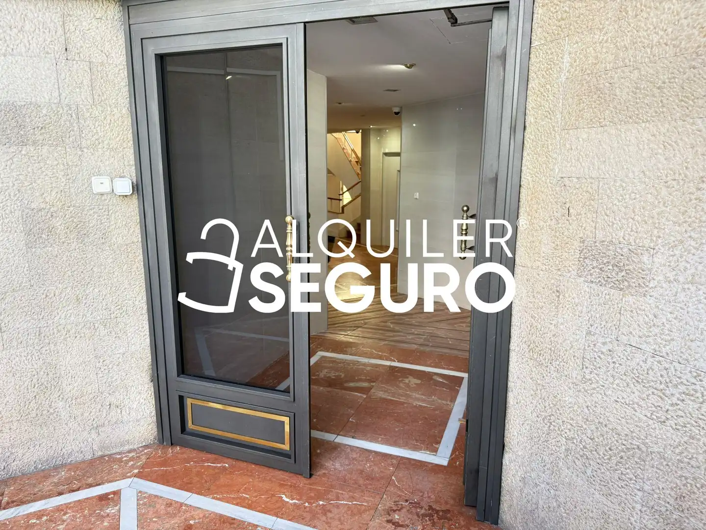 Study for rent in Madrid  with Heating and Furnished