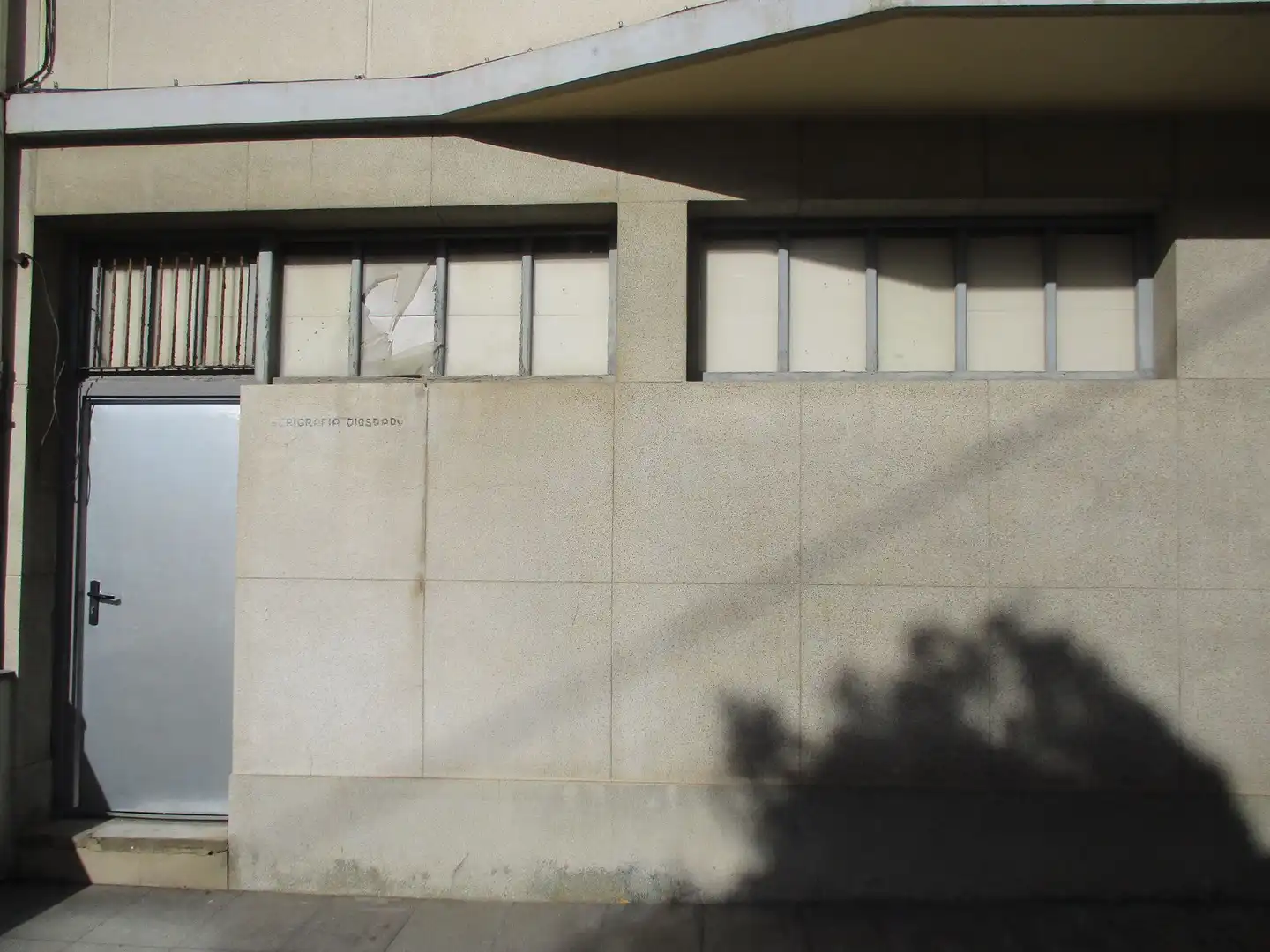 Vista exterior de Local en venta en Ategorrieta - Ulia