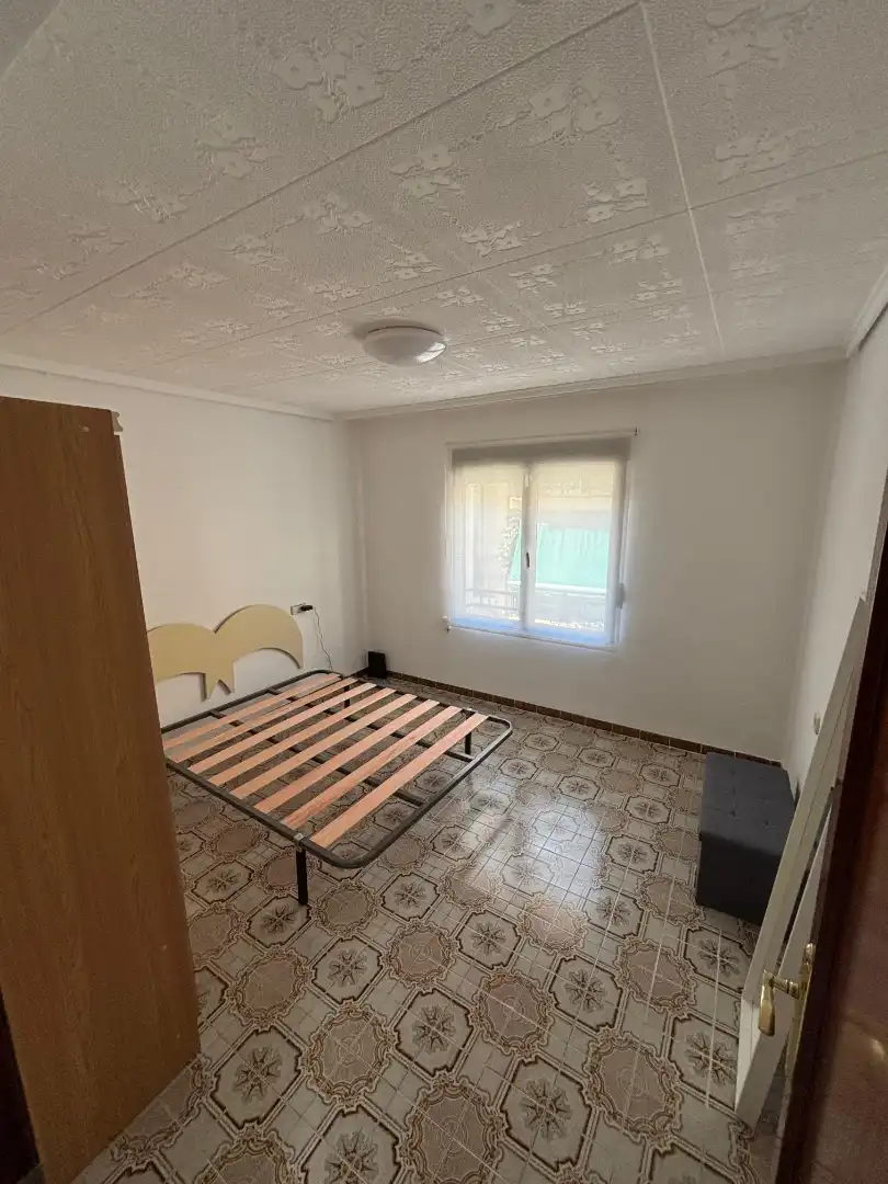 Apartamento de alquiler en Barrio de Benicalap