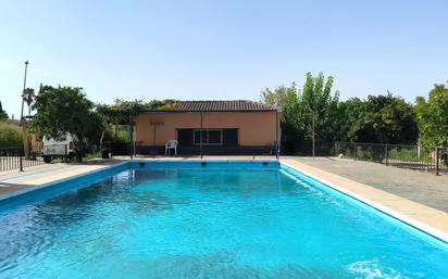 Swimming pool of House or chalet for sale in Badajoz Capital  with Air Conditioner, Terrace and Swimming Pool