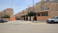 Exterior view of Single-family semi-detached for sale in San Fernando  with Air Conditioner and Balcony