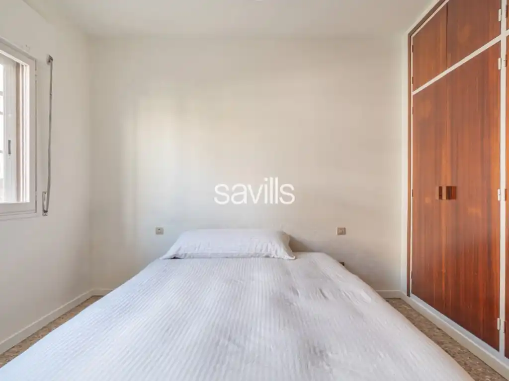 Bedroom of Apartments for sale in Barcelona  with Air Conditioner, Furnished and Oven