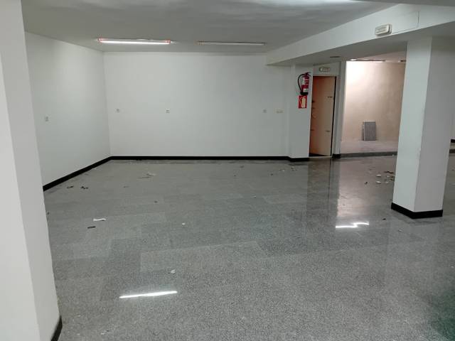 Local comercial en Alquiler en La Morería