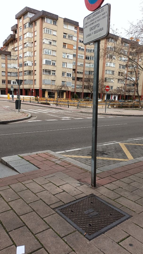 Vista exterior de Piso en venta en Valladolid Capital con Calefacción, Amueblado y Horno