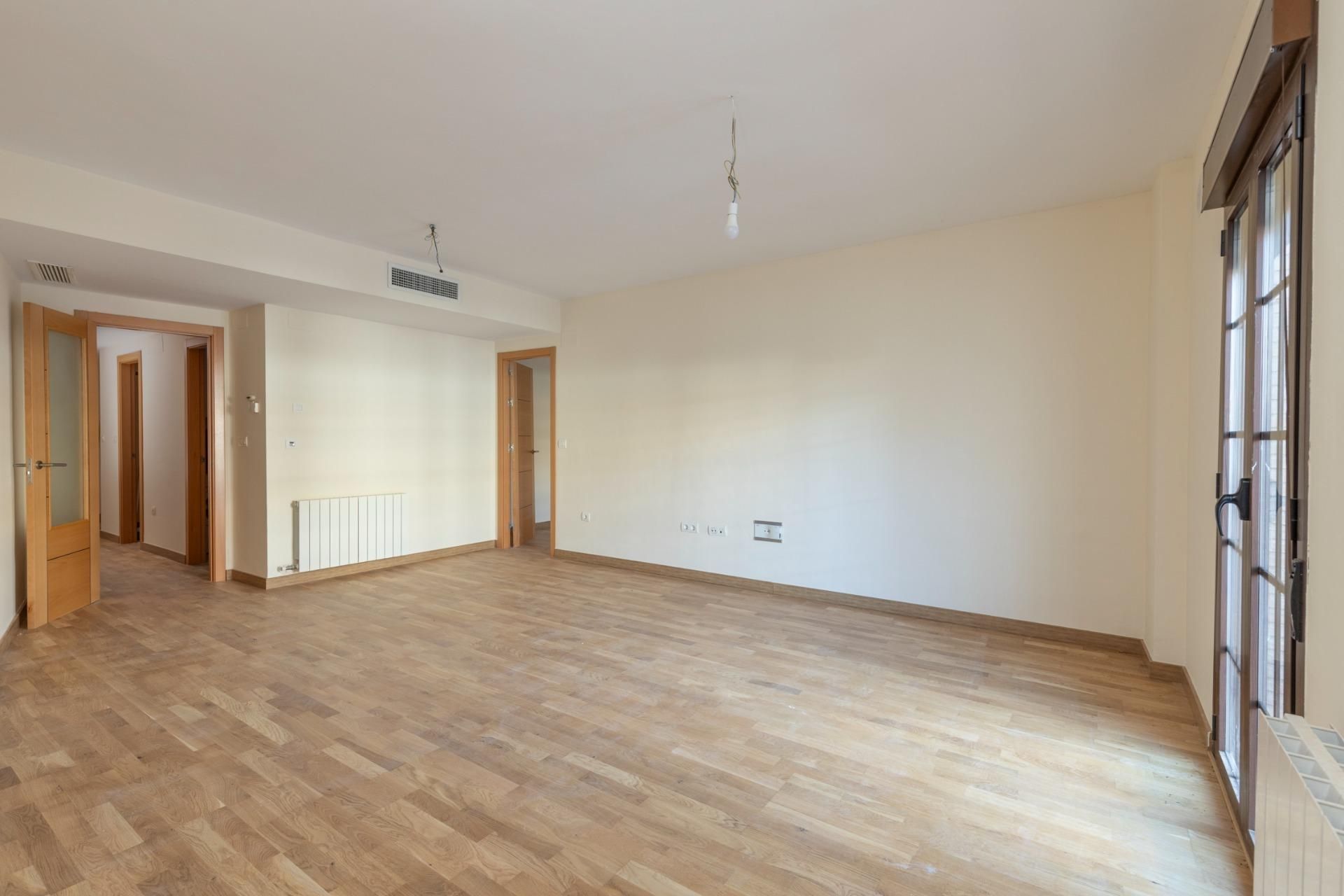 Flat for sale in La Zubia  with Heating, Terrace and Balcony