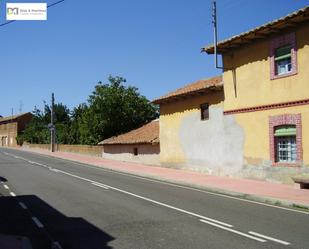 Vista exterior de Casa o xalet en venda en Santa Elena de Jamuz