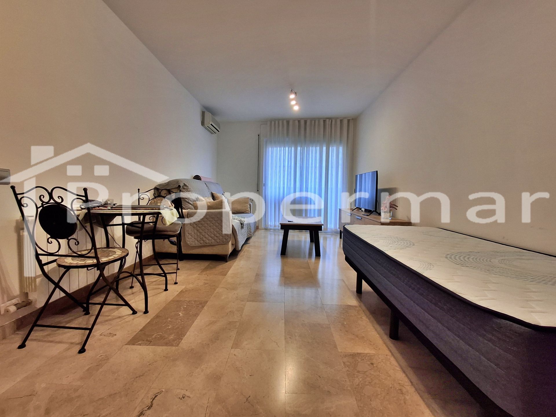Living room of Flat for sale in La Roca del Vallès  with Air Conditioner, Heating and Storage room