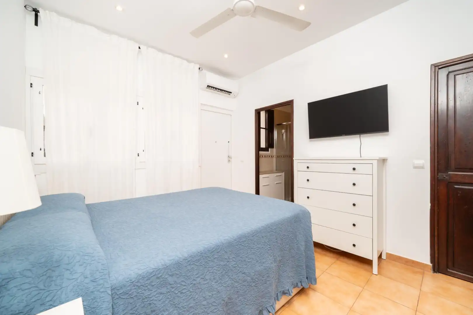 Bedroom of Flat for sale in  Palma de Mallorca  with Air Conditioner, Storage room and Balcony