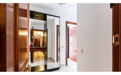 Flat for sale in Manresa  with Air Conditioner and Balcony