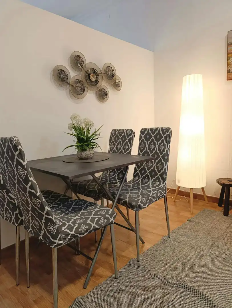 Esszimmer von Wohnung zur Miete in Sevilla mit Klimaanlage, Möbliert und Waschmaschine