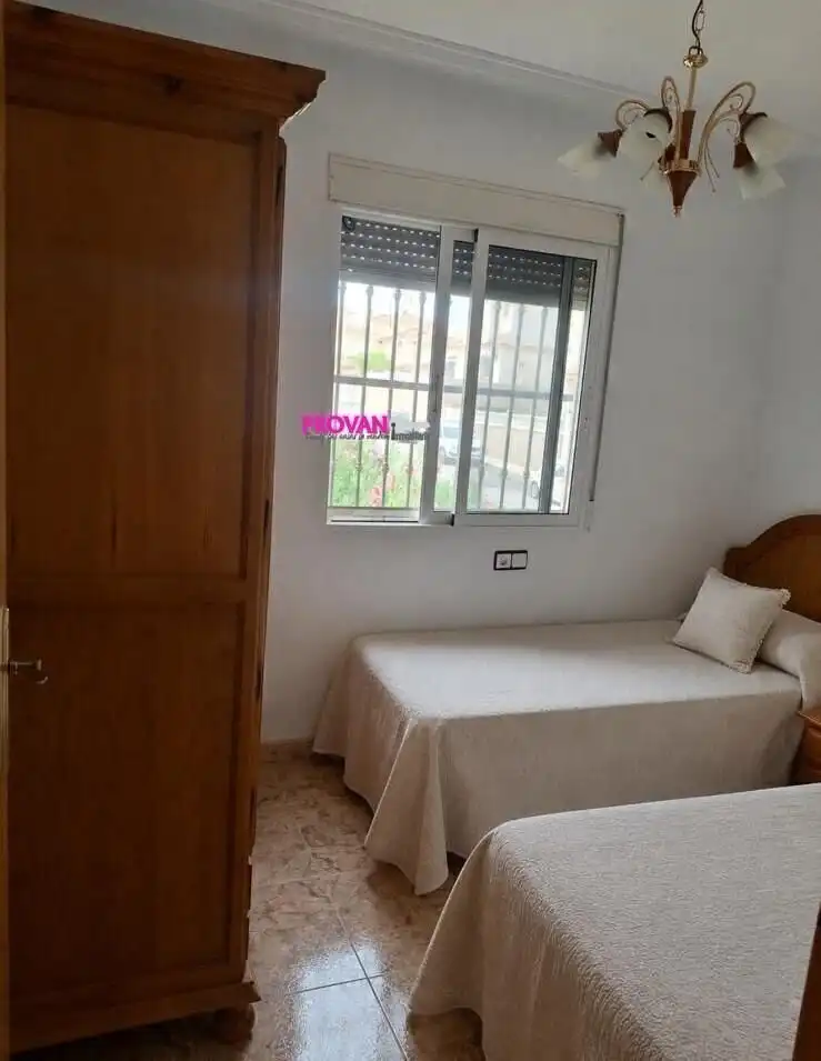 Dormitori de Casa o xalet en venda en Orihuela amb Terrassa, Traster i Piscina