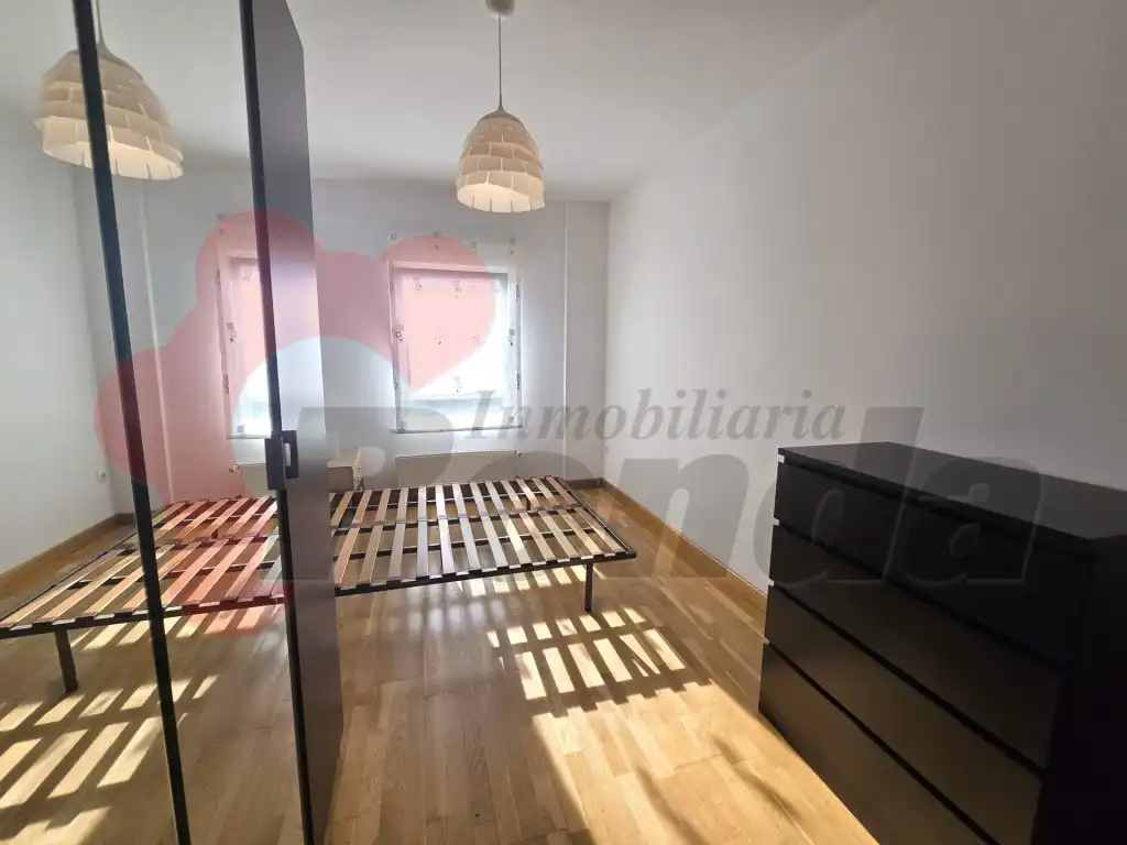 Habitación de Piso en venta en Lugo con Amueblado