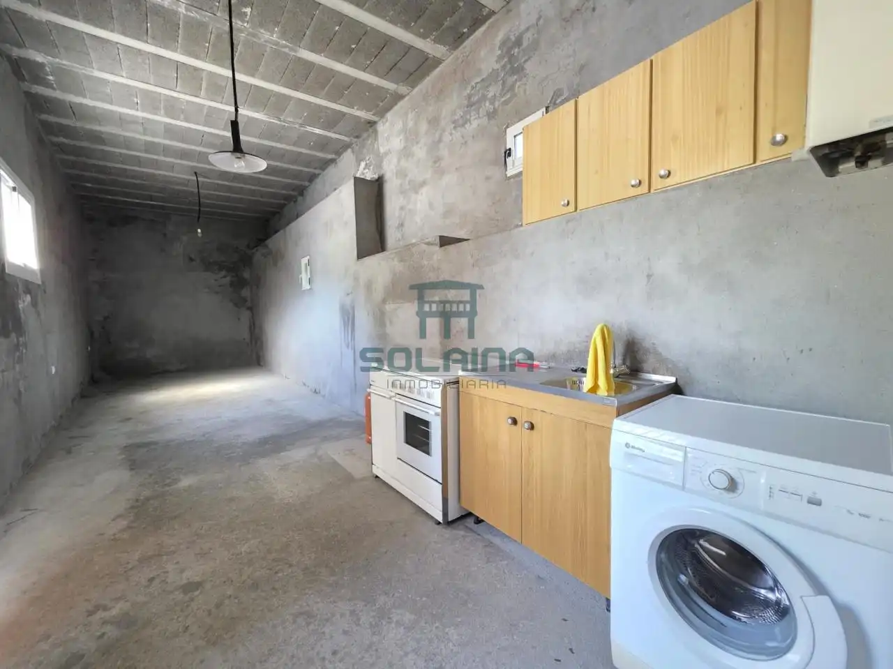 Casa o chalet en venta en A Merca   con Calefacción, Jardín privado y Terraza