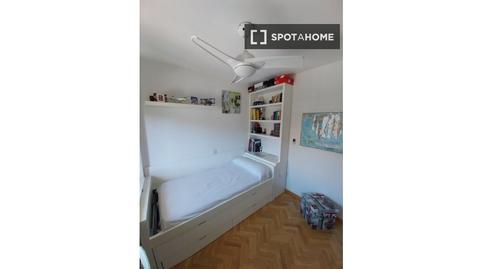 Photo 4 of Flat to share in Sector B, Madrid