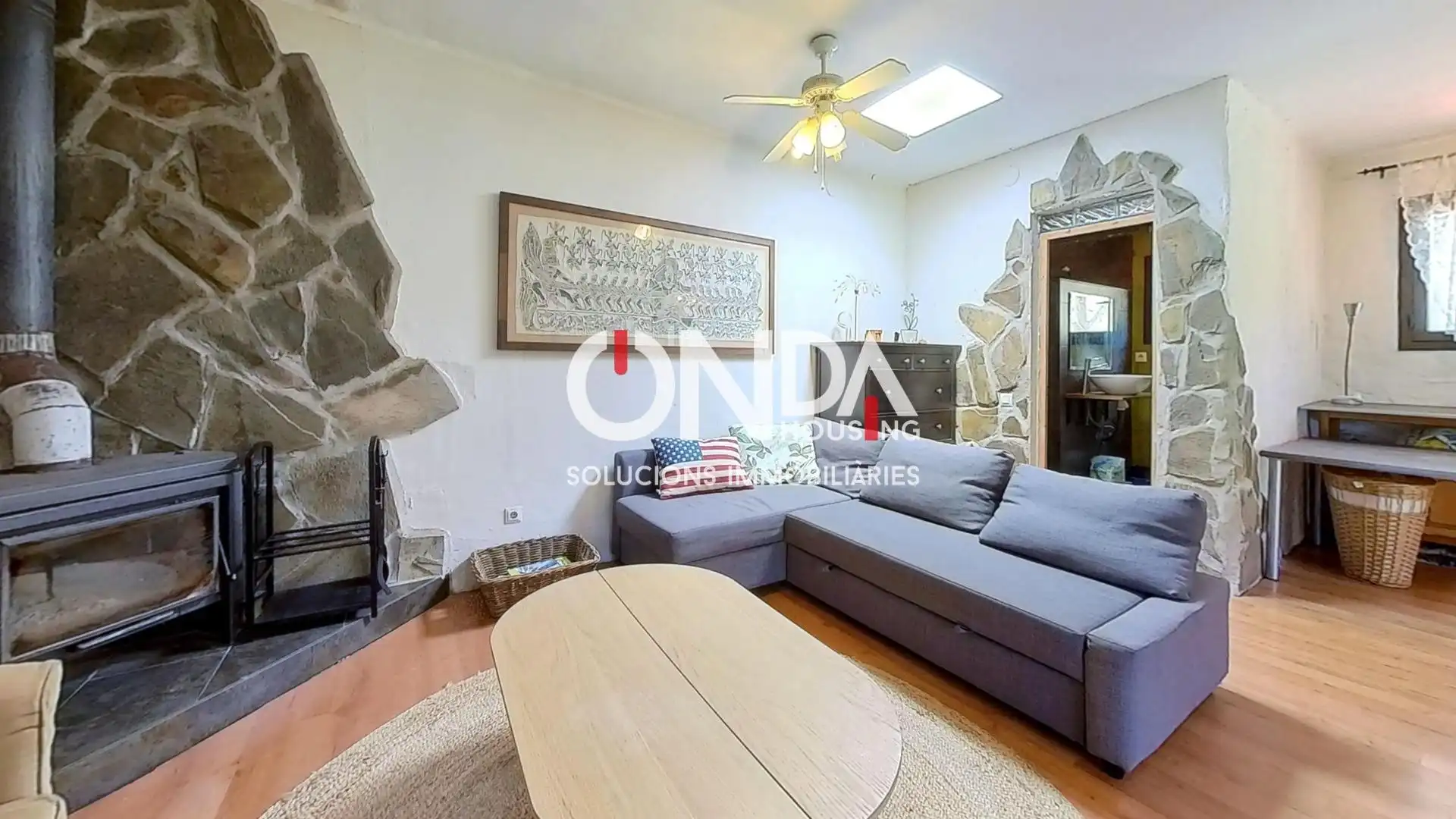 Living room of Houses for sale in Camarasa  with Heating, Private garden and Parquet flooring
