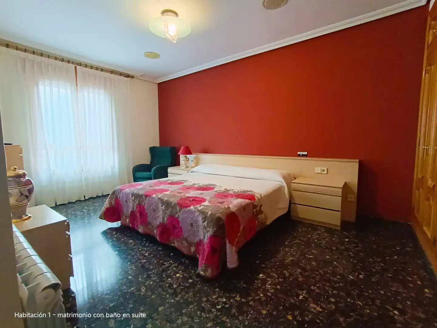 Schlafzimmer von Wohnung zur Miete in Ontinyent mit Klimaanlage, Abstellraum und Möbliert