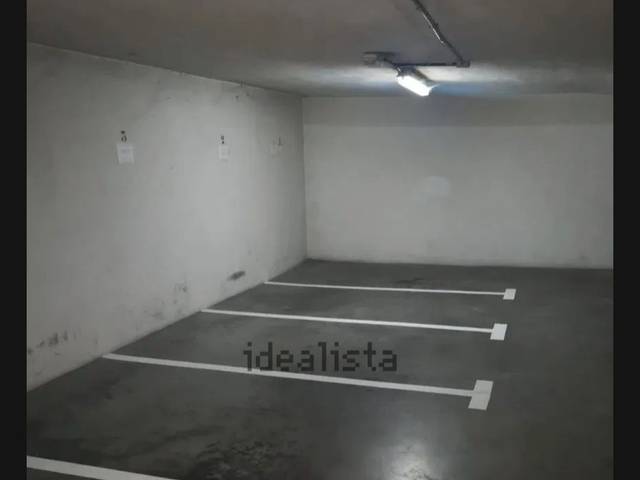 Garaje en Alquiler en Sacrificio, 1 en La Calzada - La Florida