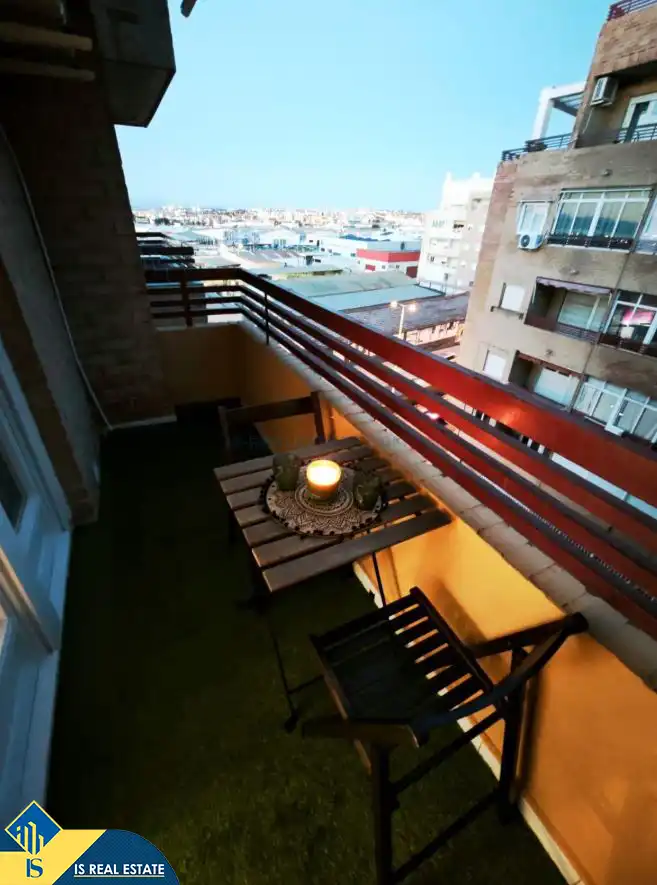 Terrasse von Wohnung zum Verkauf in Torrevieja mit Klimaanlage, Heizung und Terrasse