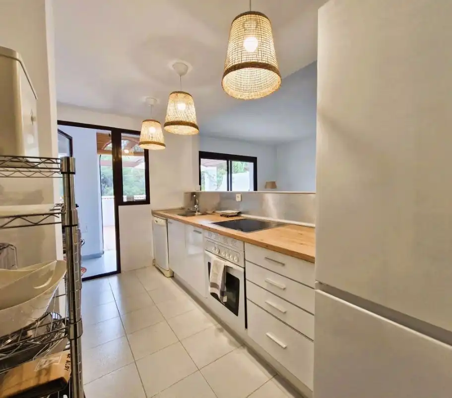 Wohnung mit Pool zum Verkauf in Río Real - Los Monteros, imagen 9