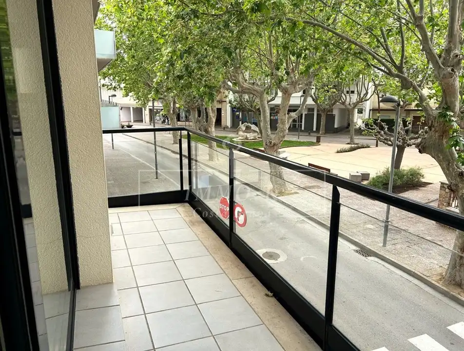 Flat for sale in Carrer Castellar, El Port