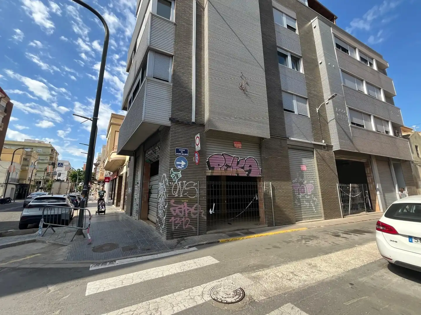 Business premises for sale in BLASCO IBAÑEZ 83