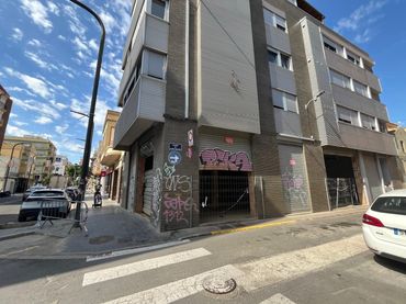 Local commercial à vendre à BLASCO IBAÑEZ 83