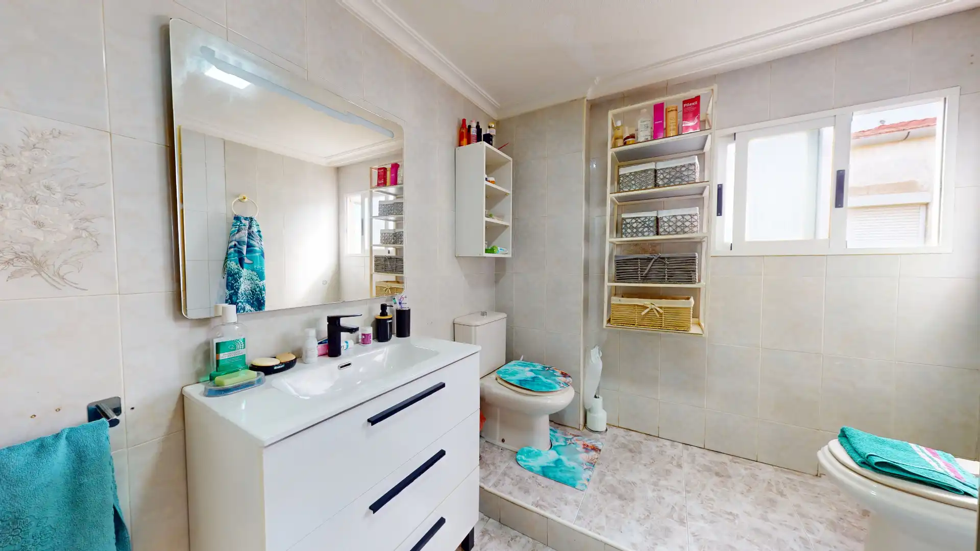 Baño de Piso en venta en Elda con Aire acondicionado y Balcón