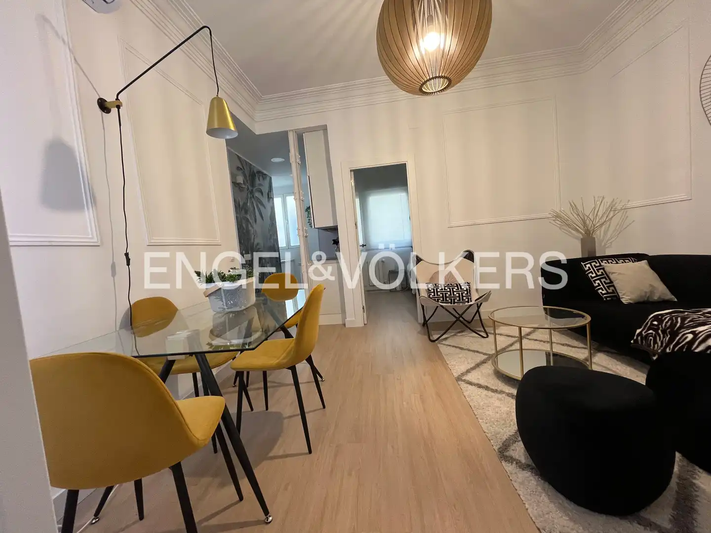 Comedor de Piso de alquiler en Madrid con Aire acondicionado y Calefacción