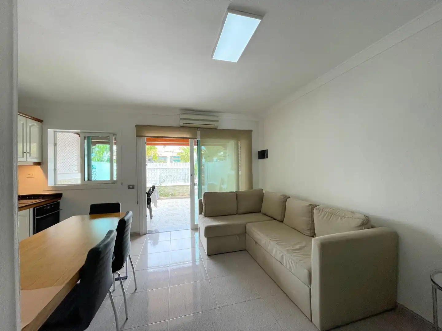 Living room of Houses for rent in San Bartolomé de Tirajana  with Air Conditioner, Terrace and Furnished