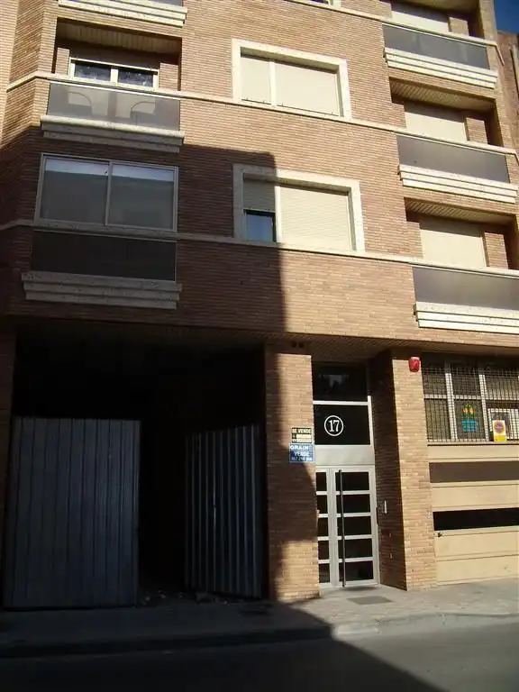 Local comercial en venda a Calle Miguel Servet 17